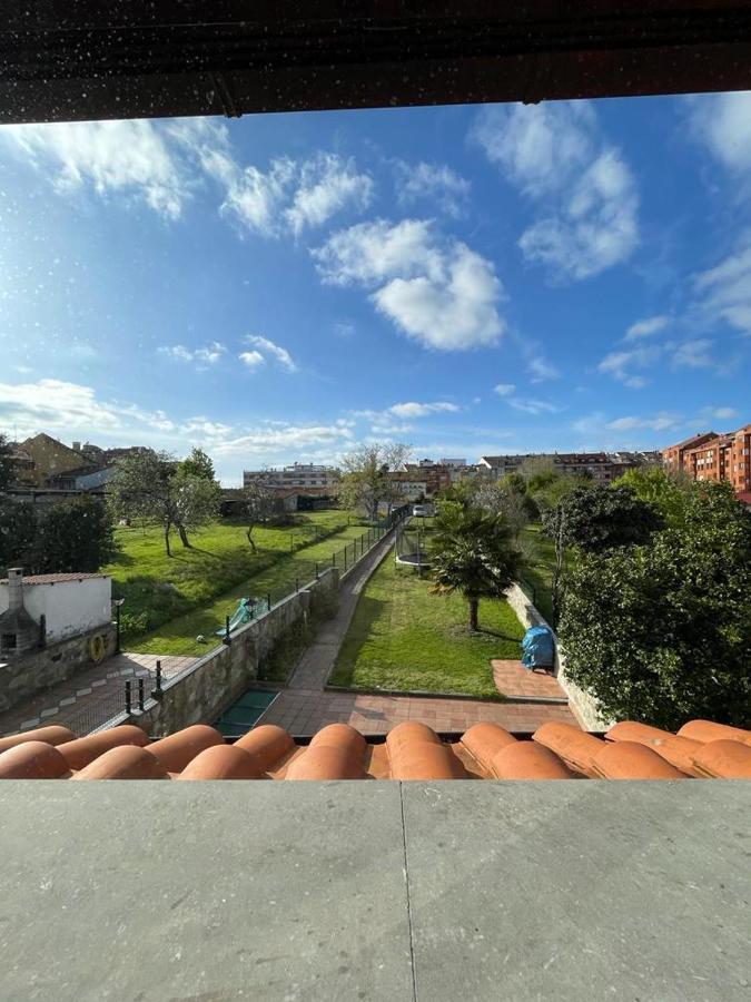 Ferienwohnung La Santina Y Su Balcon Avilés Exterior foto