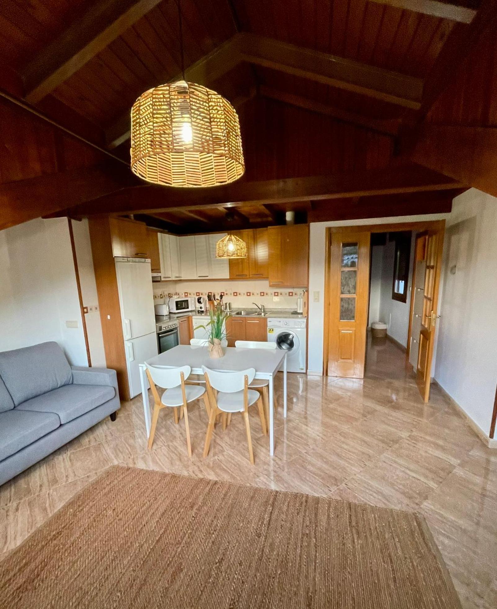 Ferienwohnung La Santina Y Su Balcon Avilés Exterior foto